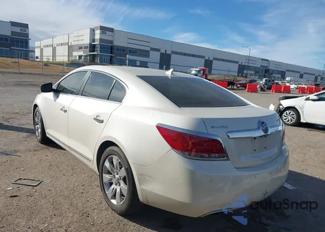 2012 Buick Lacrosse Premium 2 Group z USA, uszkodzony, nr VIN 1G4GF5E38CF178247